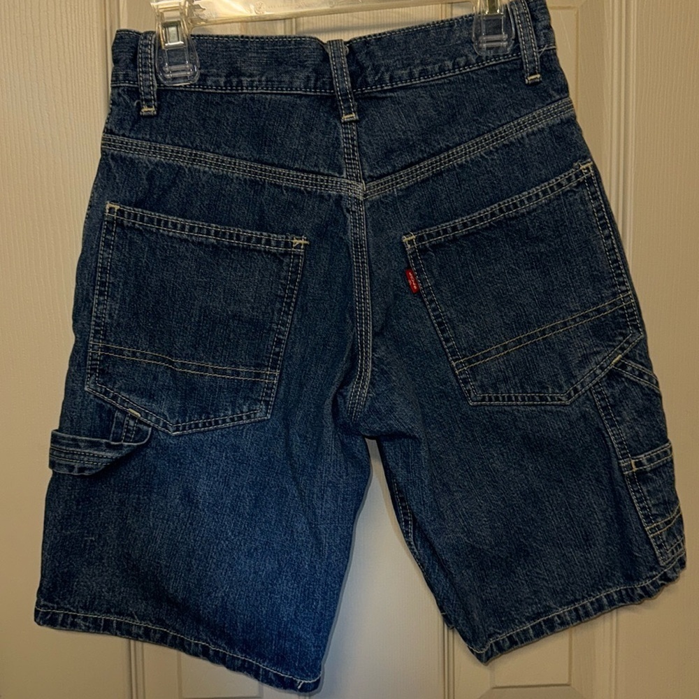 Levi’s carpenter shorts. Size 8 regular